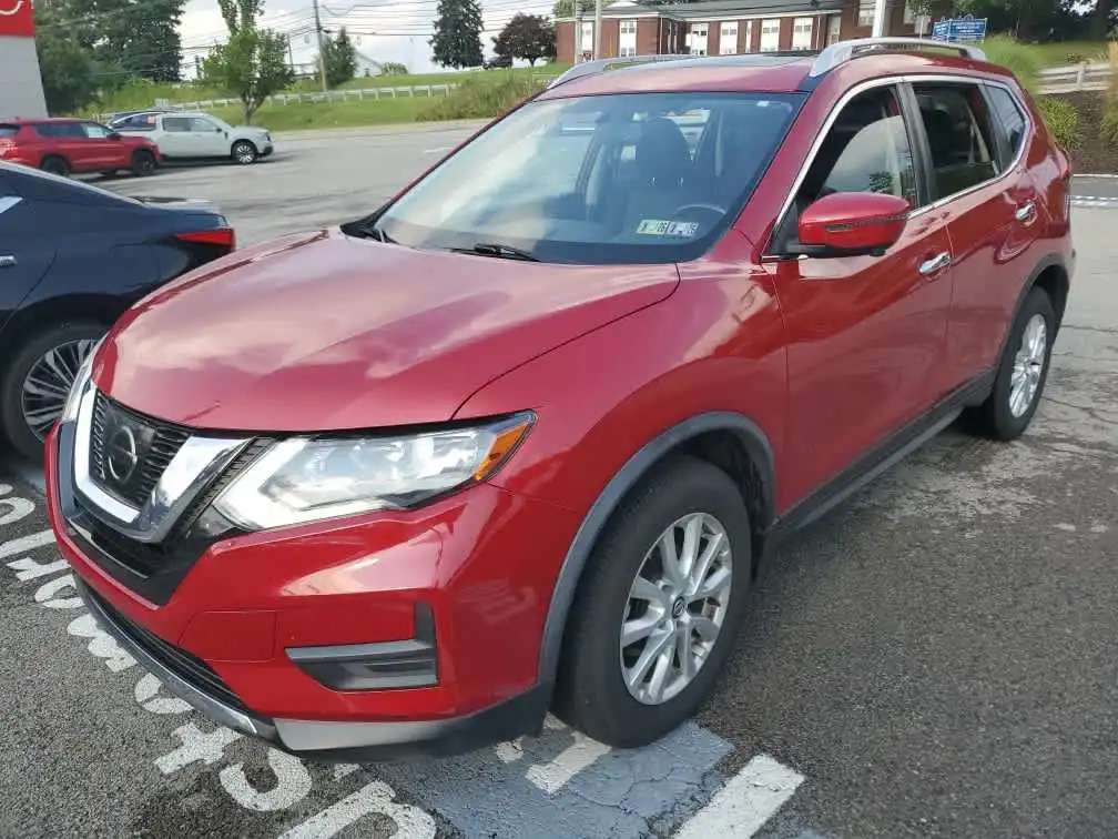2017 Nissan Rogue SV AWD's photo
