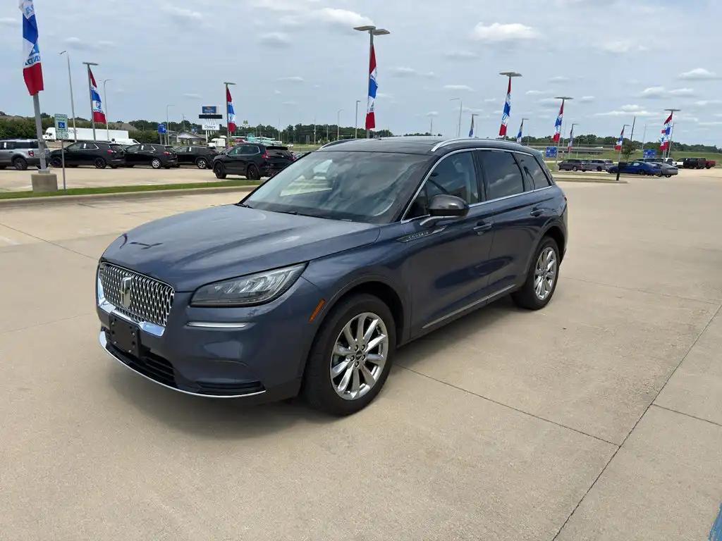 2022 Lincoln Corsair AWD's photo