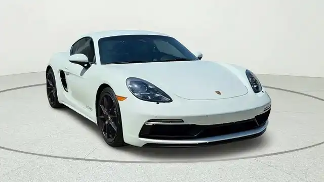 2021 Porsche 718 Cayman GTS's photo