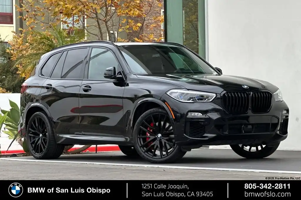 2021 BMW X5 M50i's photo