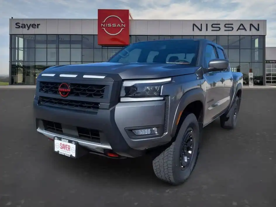 2027 Nissan Frontier PRO-4X Crew Cab 4WD's photo