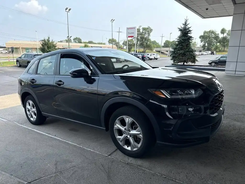2024 Honda HR-V LX AWD's photo