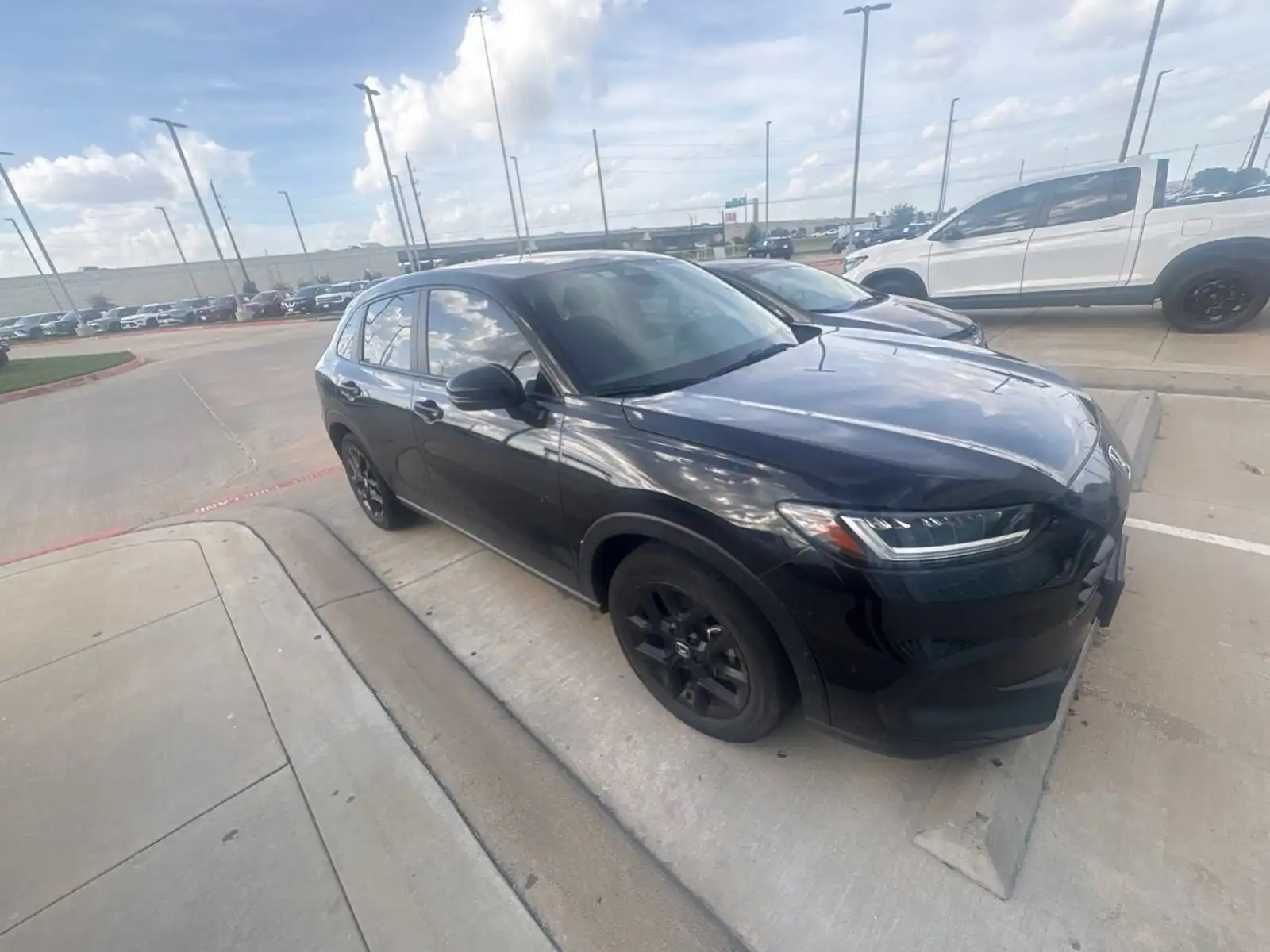 2025 Honda HR-V Sport 2WD's photo