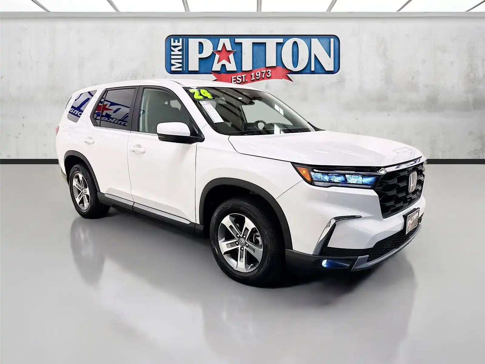 2024 Honda Pilot EX-L 8-Occupant 2WD's photo