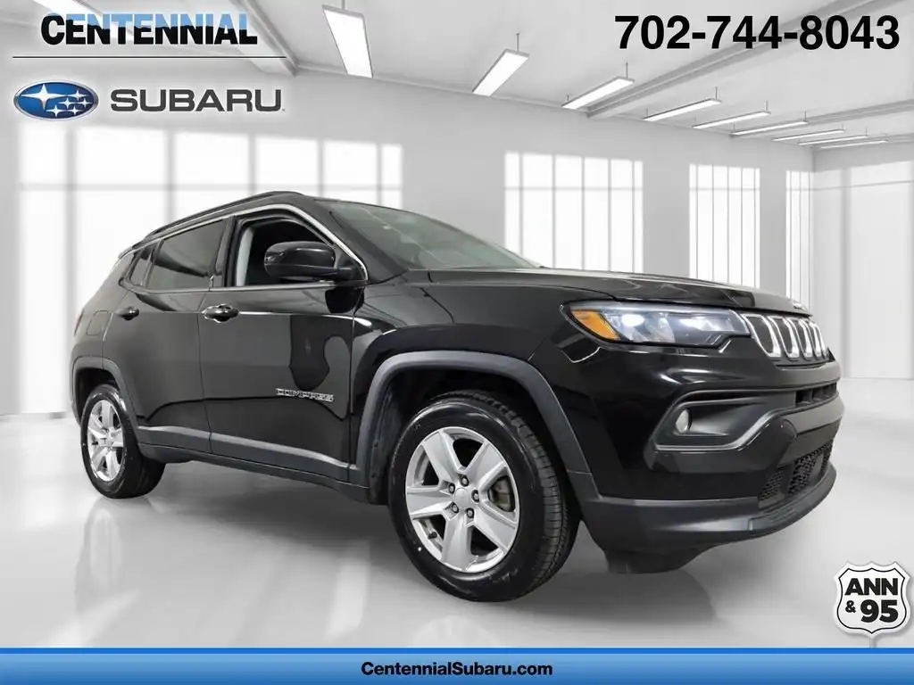 2022 Jeep Compass Latitude's photo