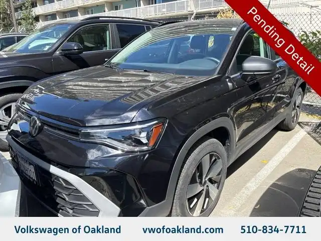 2025 Volkswagen Taos 1.5T S 4Motion's photo