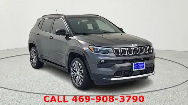 2023 Jeep Compass Limited 4X4's photo