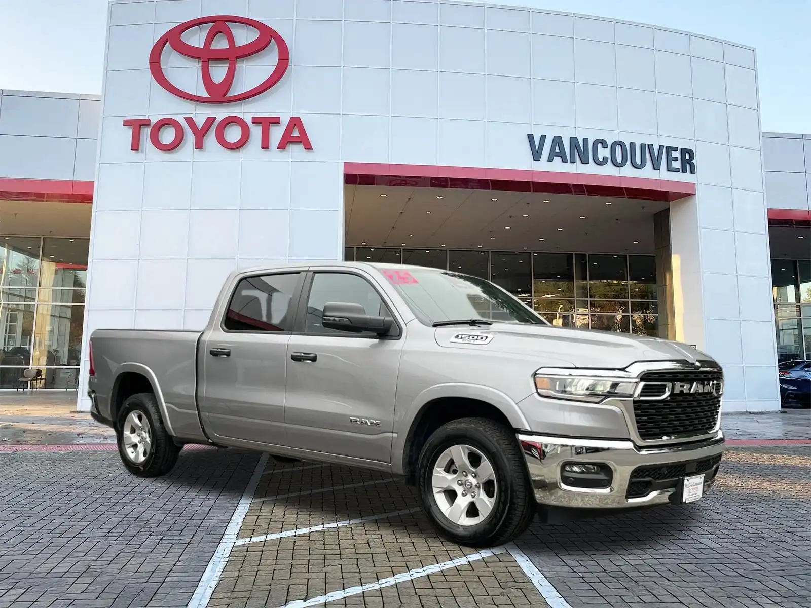 2025 RAM 1500 Big Horn/Lone Star 4x4 Crew Cab 6'4's photo