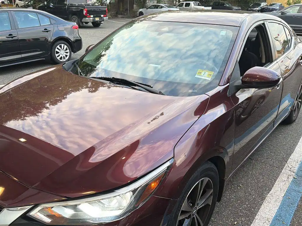 2021 Nissan Sentra SV CVT's photo