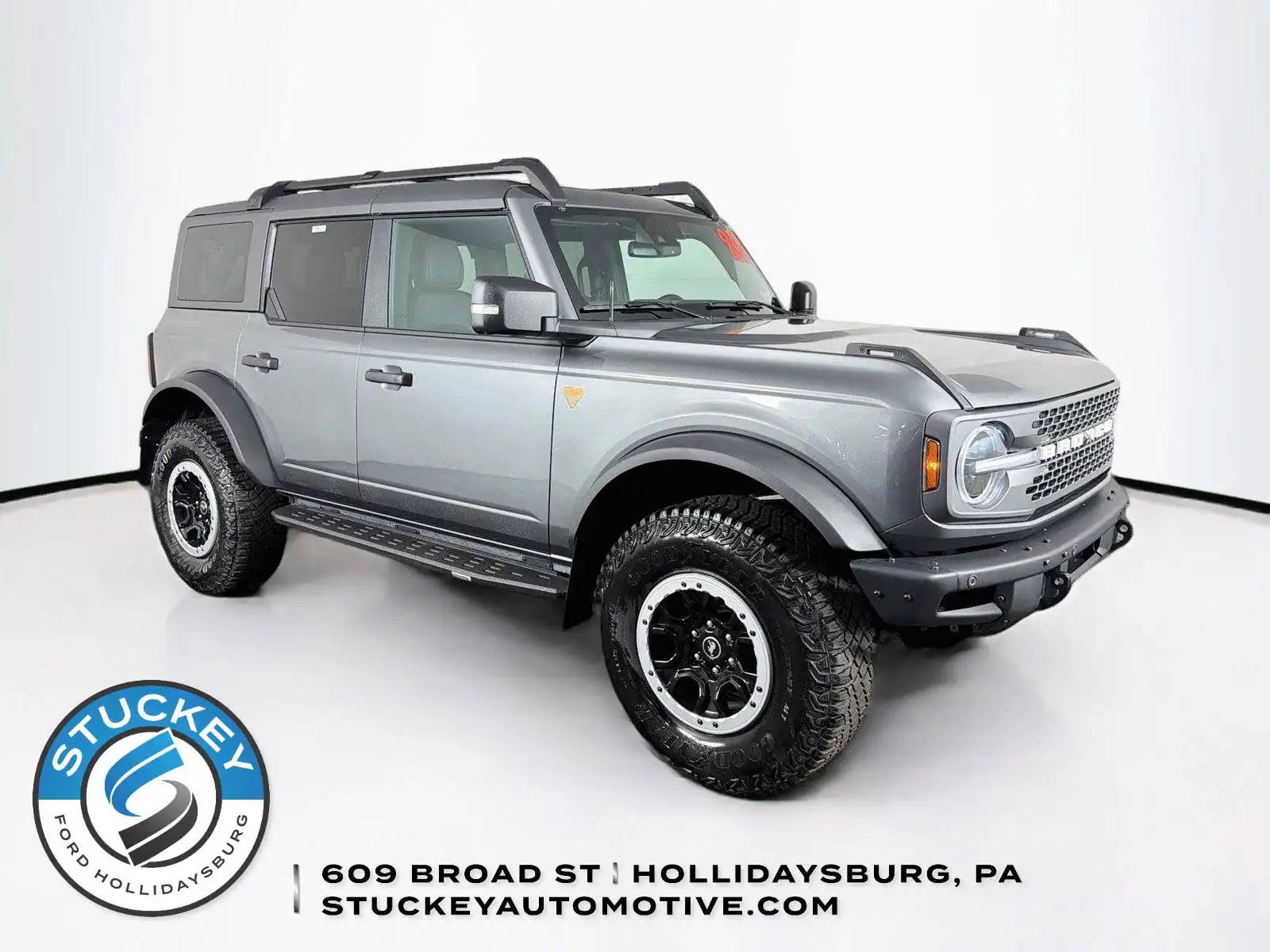 2024 Ford Bronco Badlands 4x4's photo