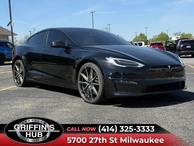 2021 Tesla Model S Plaid's photo