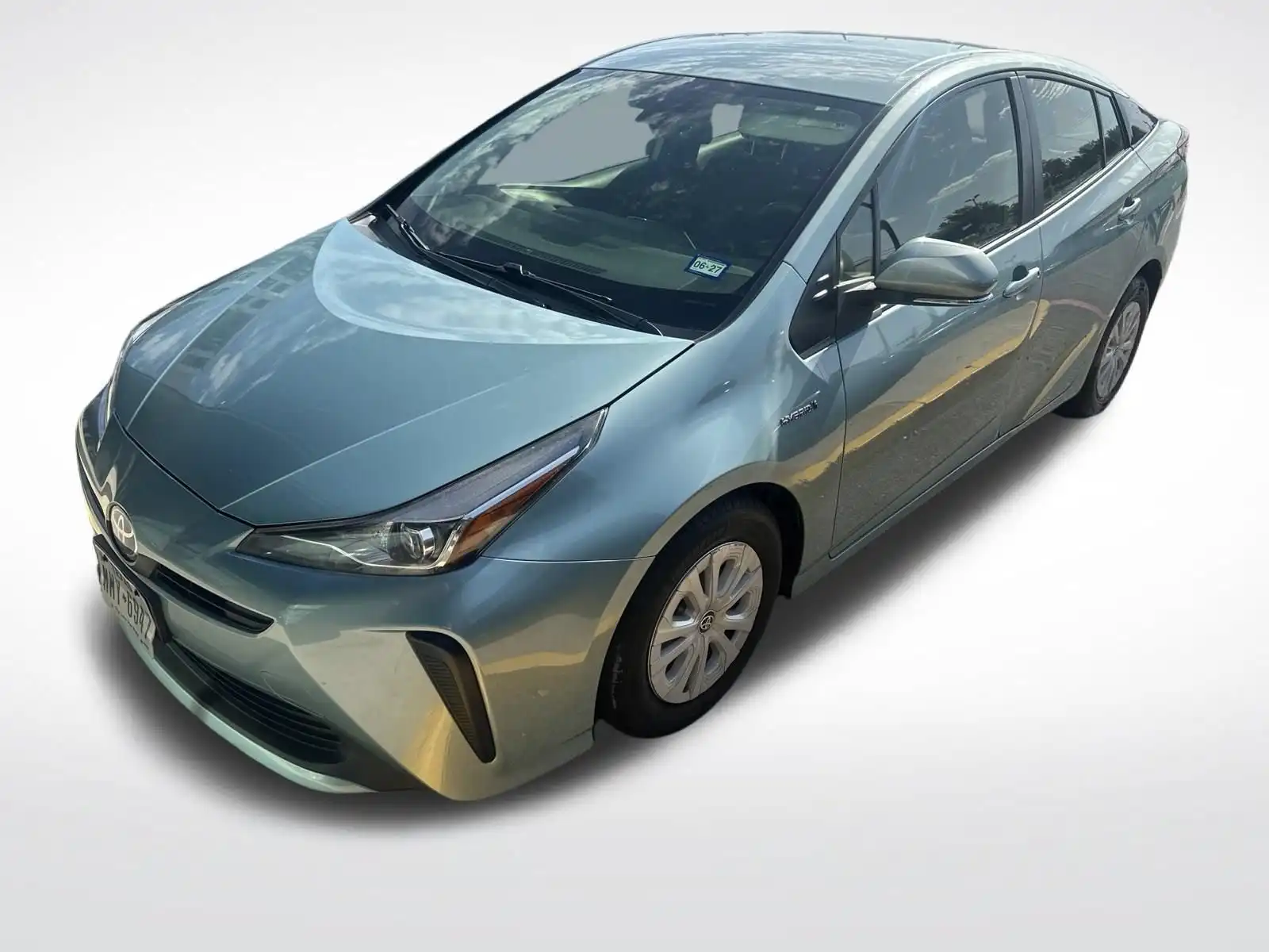 2019 Toyota Prius L Eco FWD's photo