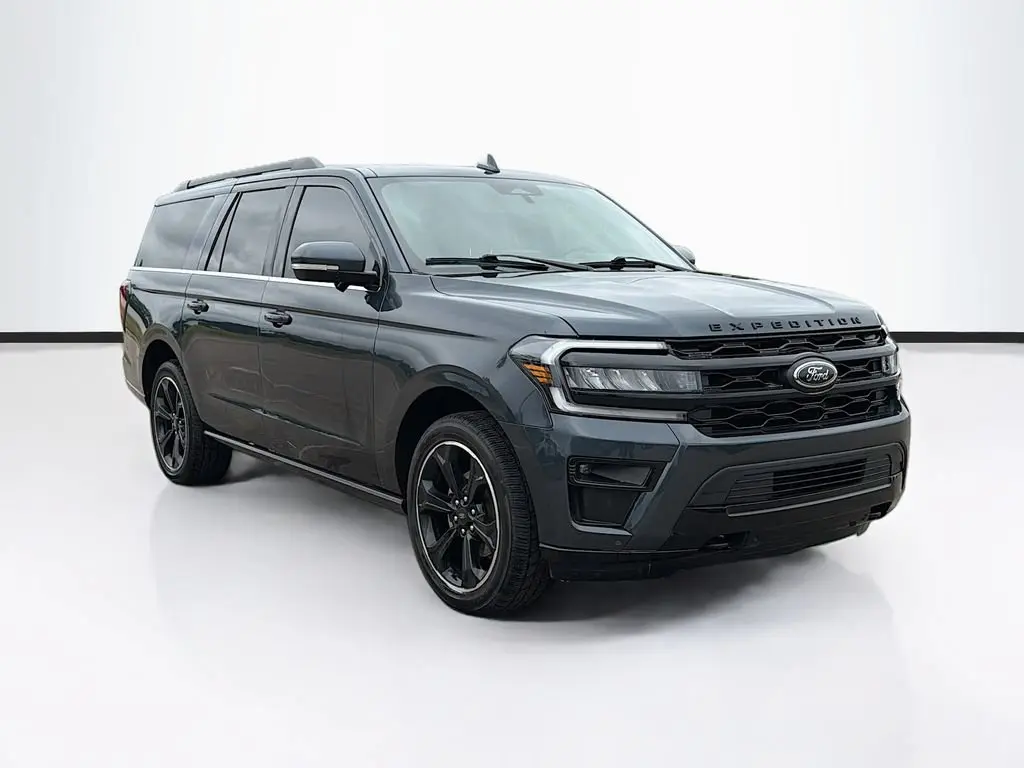2022 Ford Expedition Limited MAX 4x4 photo 3