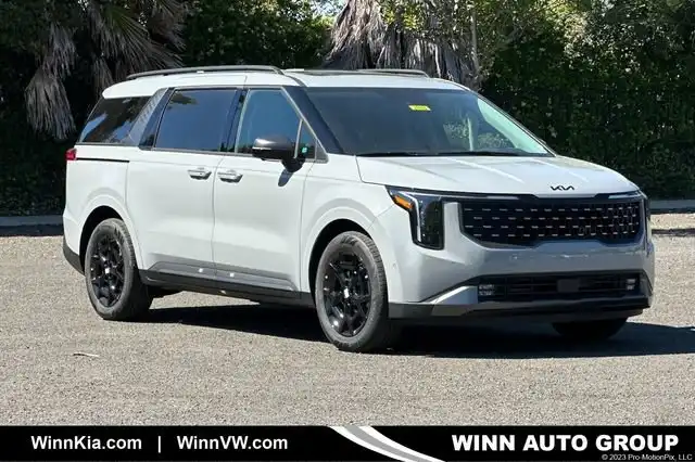 2026 Kia Sedona SX Prestige HEV's photo