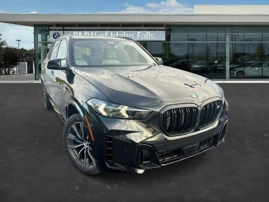 2026 BMW X5 M60i's photo