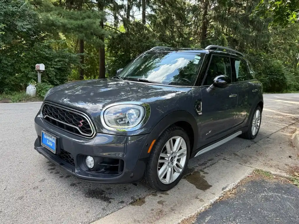 2017 MINI Countryman S ALL4's photo
