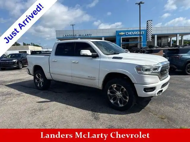 2019 RAM 1500 Limited 4x4 Crew Cab 5'7's photo