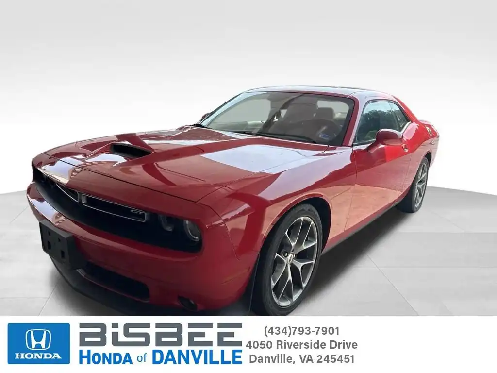 2022 Dodge Challenger GT Auto's photo