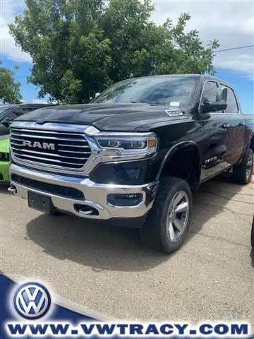 2019 RAM 1500 Longhorn 4x4 Crew Cab 5'7's photo