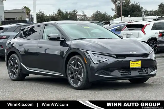 2026 Kia EV6 L AWD Light R's photo