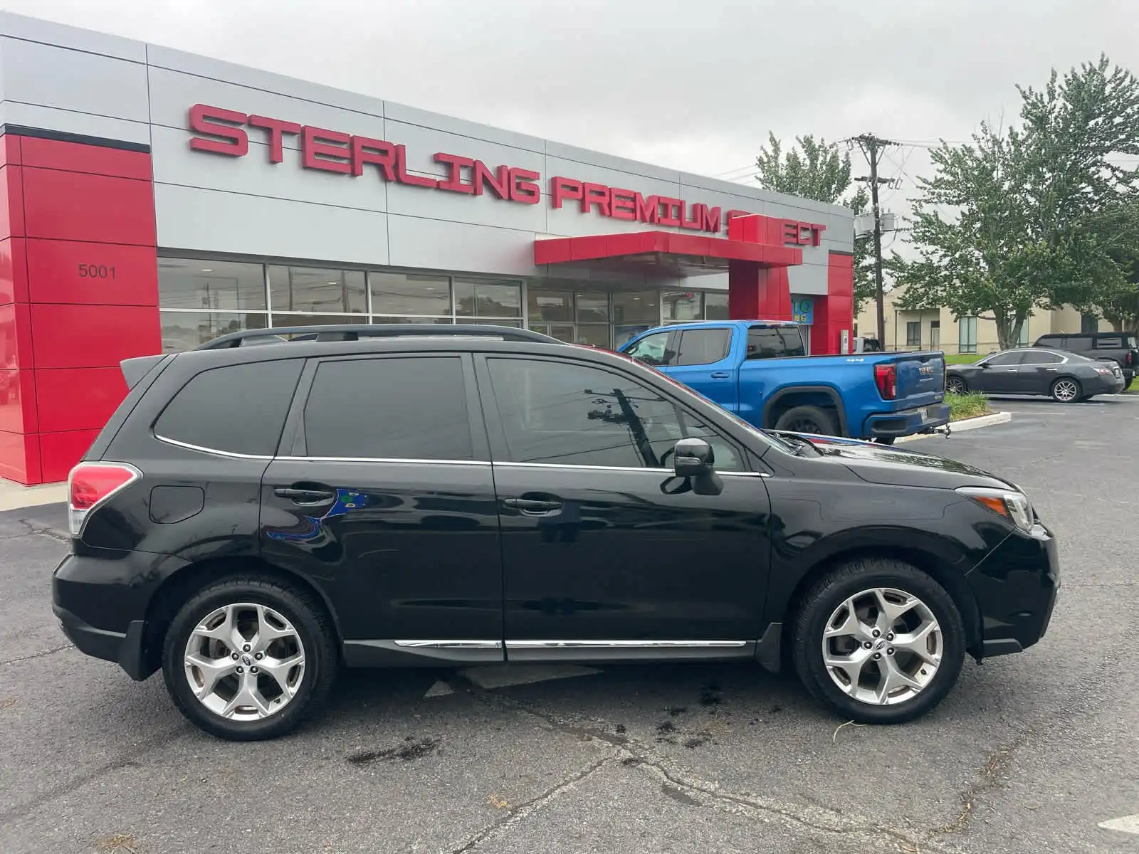 2017 Subaru Forester 2.5i Touring CVT's photo