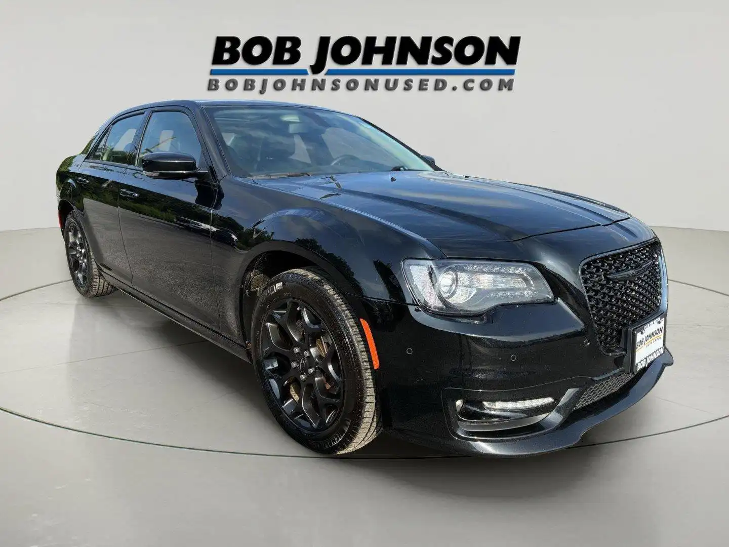 2023 Chrysler 300 Touring L AWD's photo