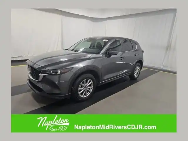 2023 Mazda CX-5 S Preferred package Auto AWD's photo