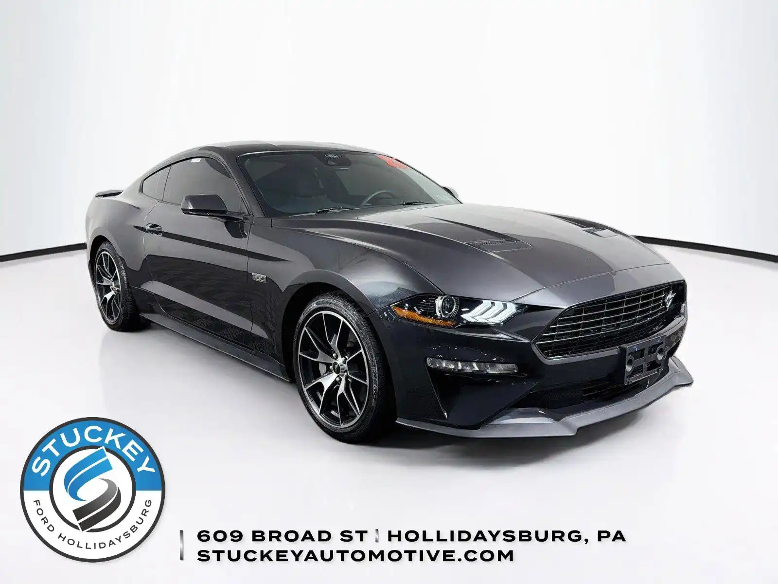2022 Ford Mustang EcoBoost Coupe's photo