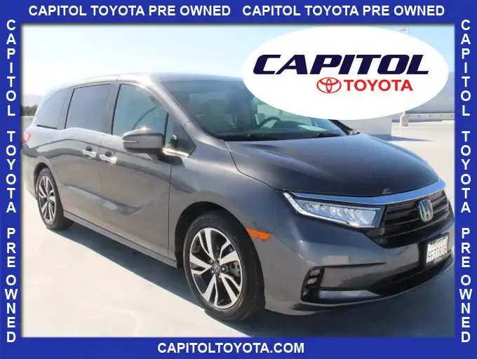 2023 Honda Odyssey Touring's photo