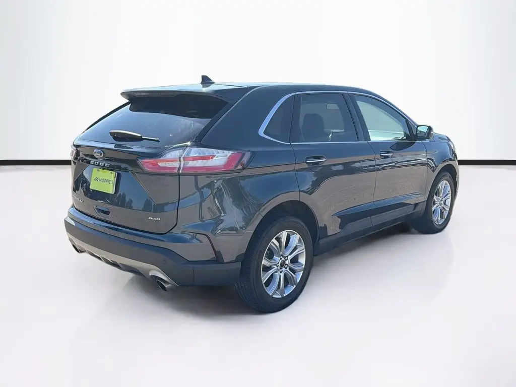 2024 Ford Edge Titanium AWD photo 5