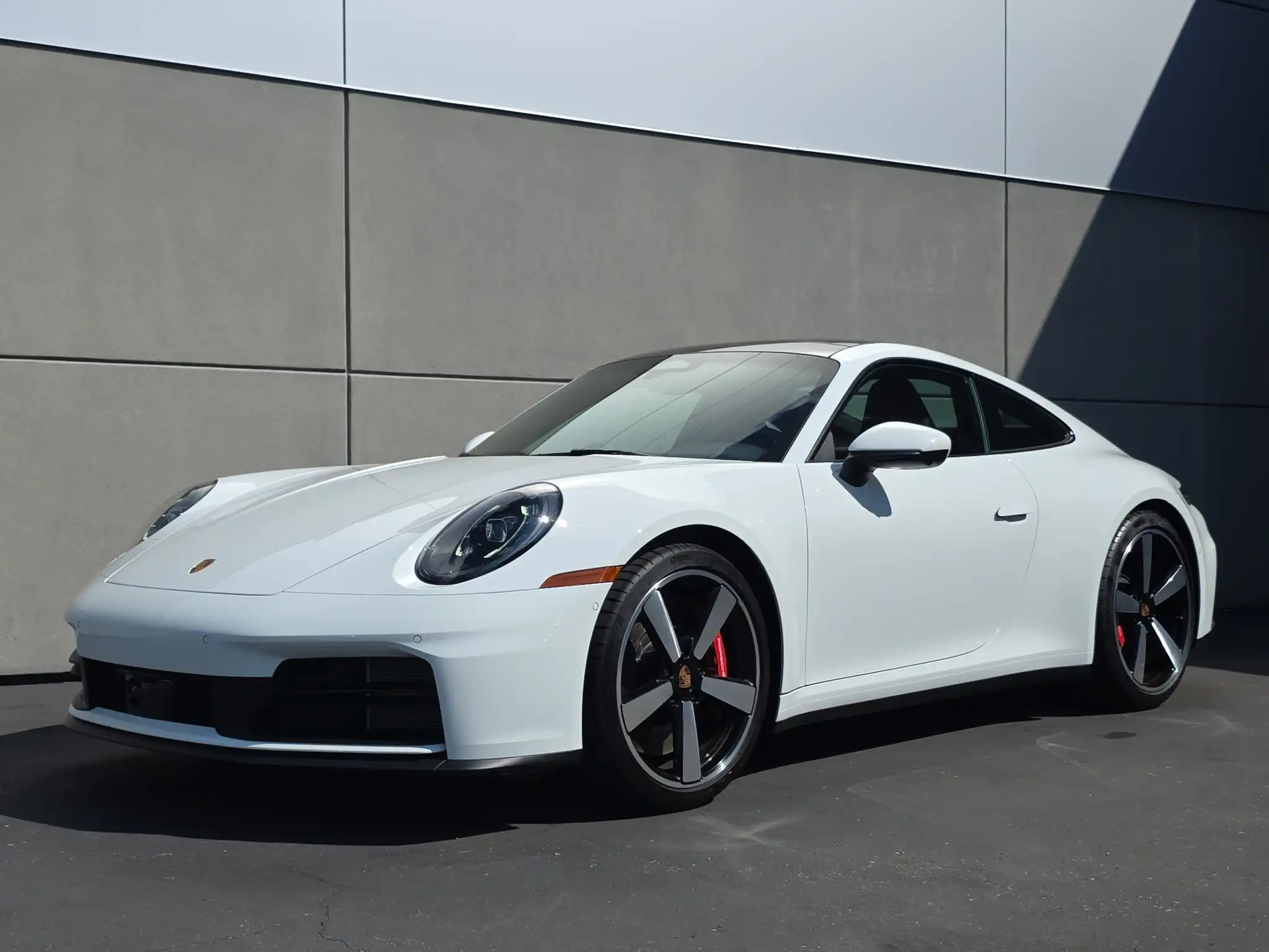 2026 Porsche 911 Carrera S Coupe's photo