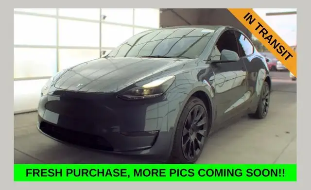 2023 Tesla Model Y Long Range Dual Motor AWD photo 1