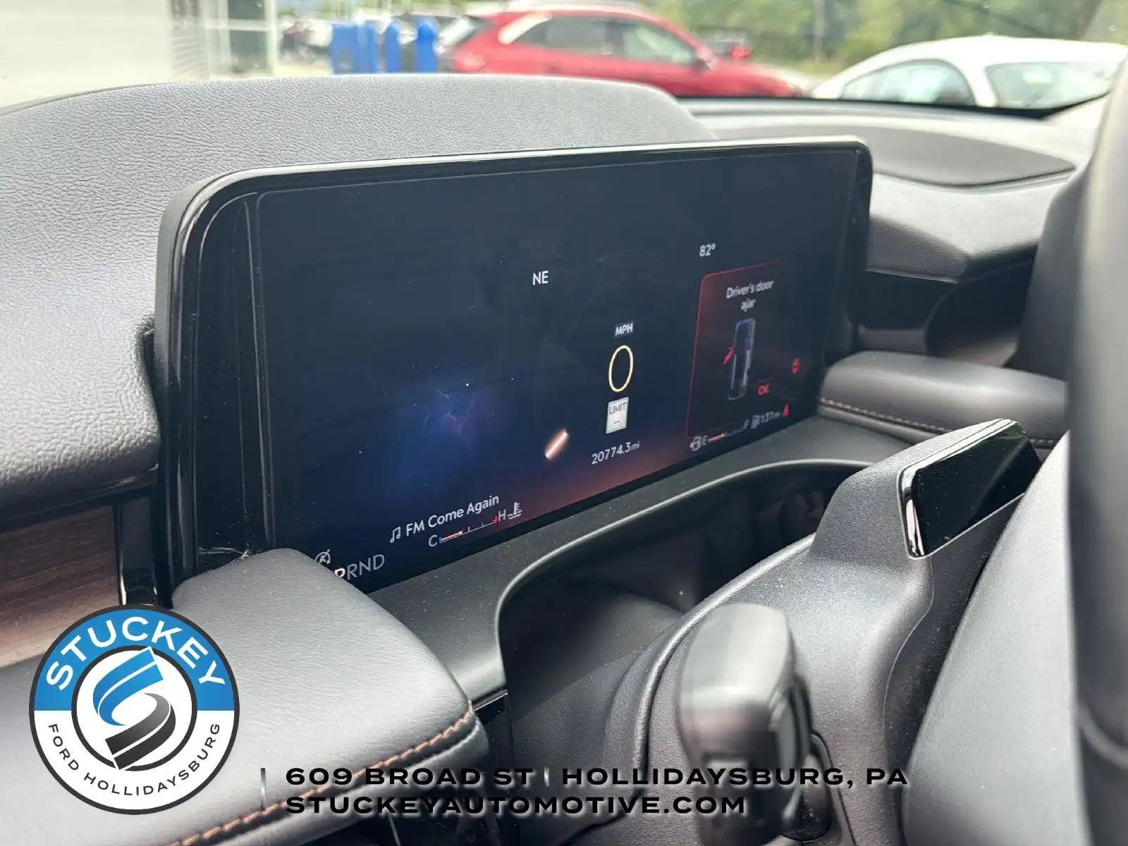 2025 Lincoln Aviator Reserve AWD's photo