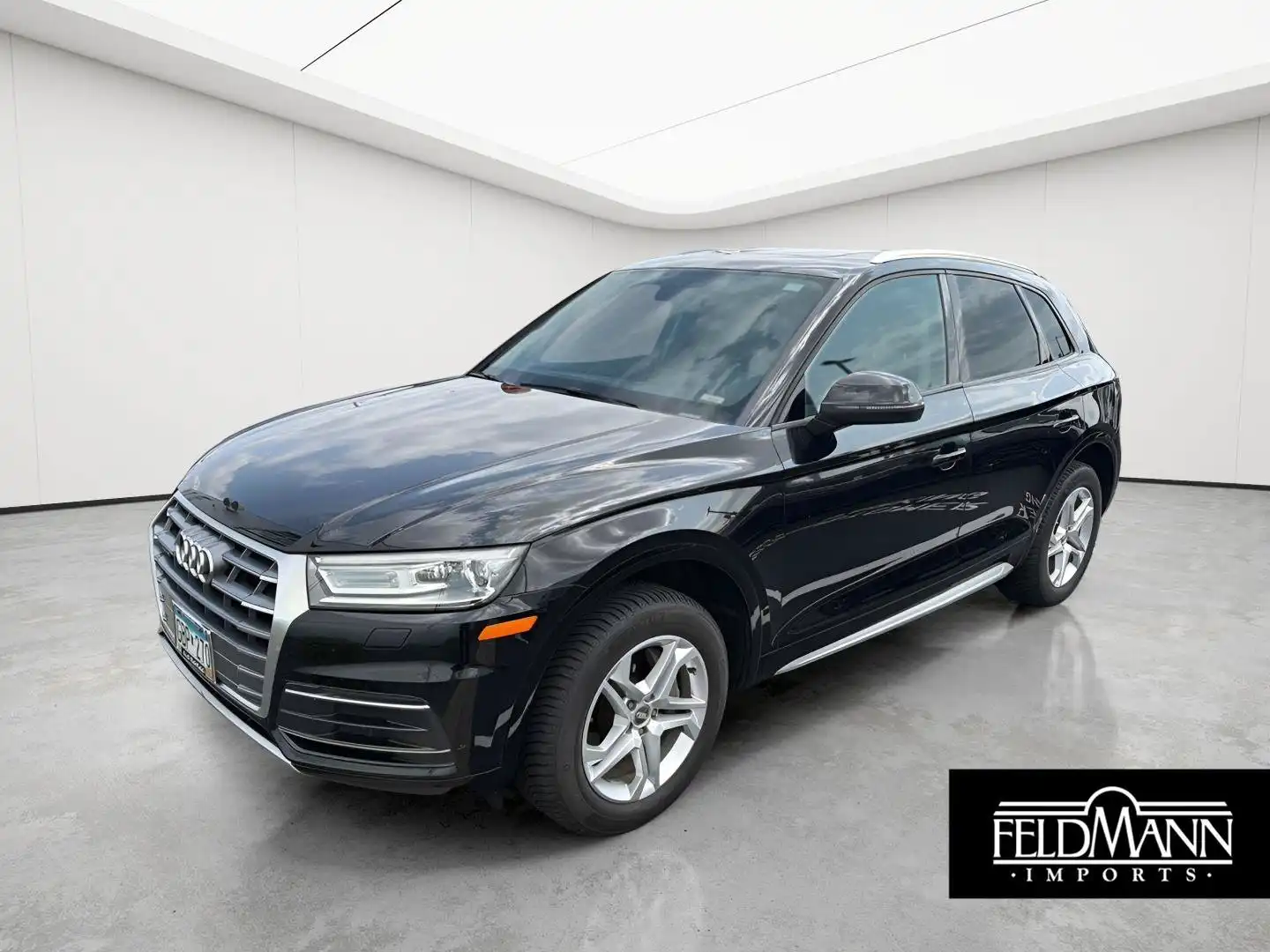 2018 Audi Q5 2.0T quattro S tronic Premium's photo