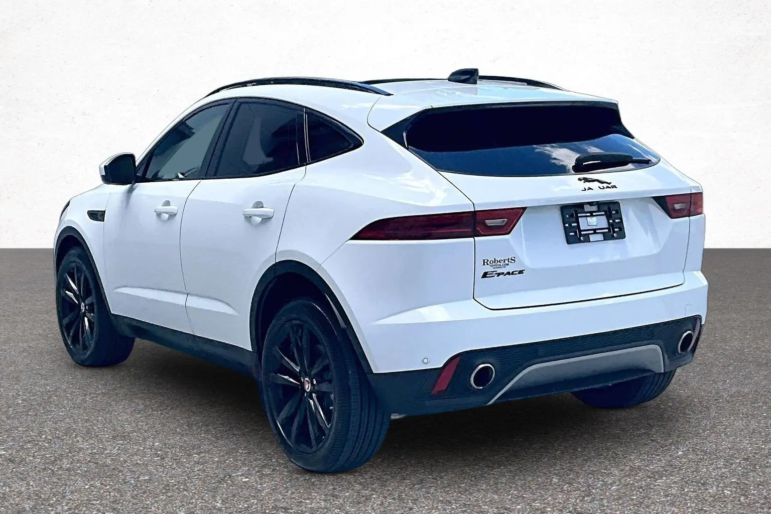 2021 Jaguar E-PACE P250 SE photo 5