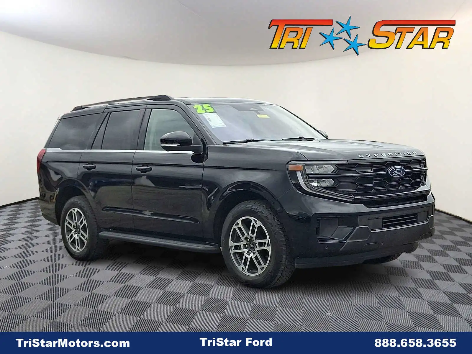 2025 Ford Expedition Active 4WD's photo