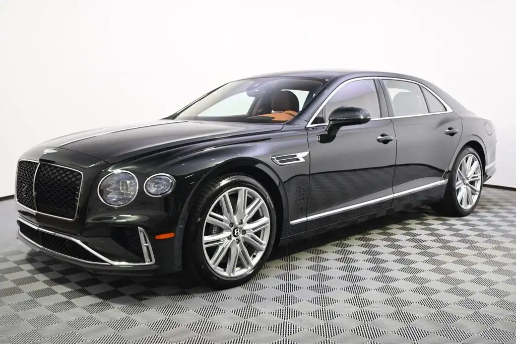 2026 Bentley Flying Spur's photo