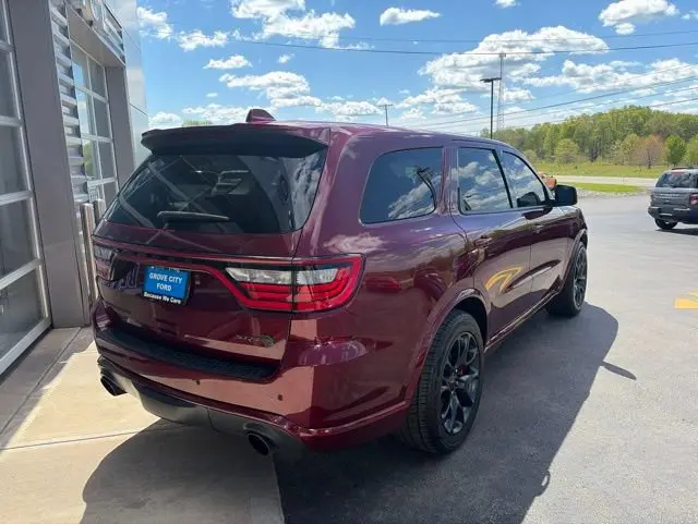 2021 Dodge Durango SRT Hellcat AWD photo 3