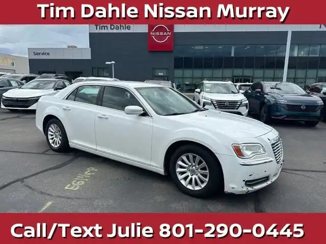 2014 Chrysler 300 Base's photo