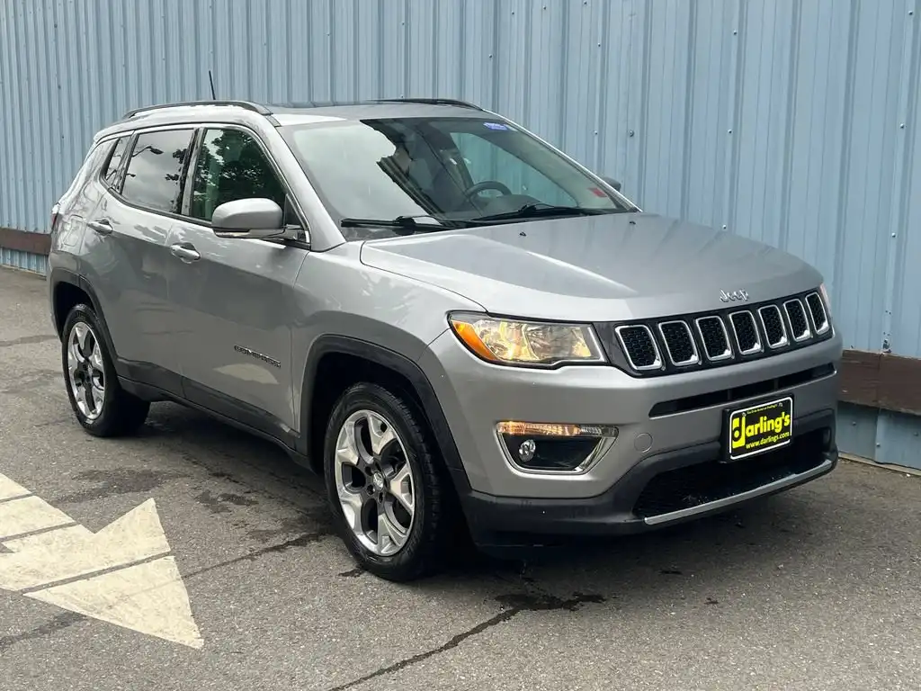 2017 Jeep Compass Limited 4X4's photo