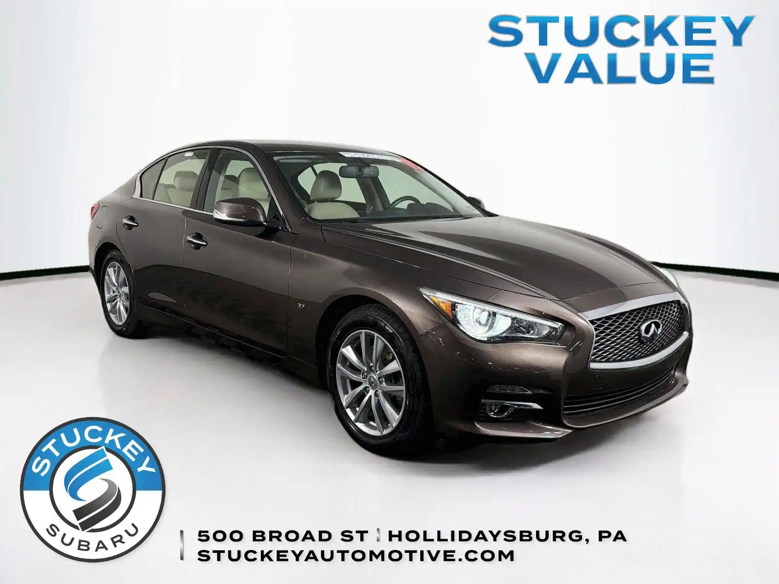 2015 INFINITI Q50 Premium AWD's photo