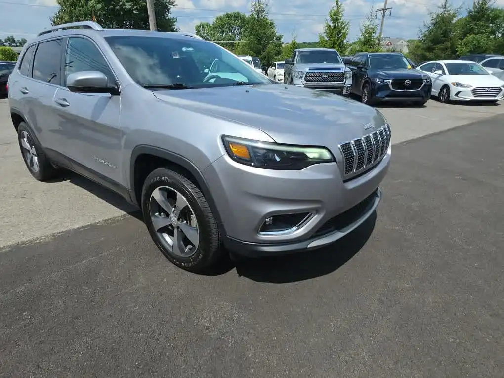 2019 Jeep Cherokee Limited 4X4's photo