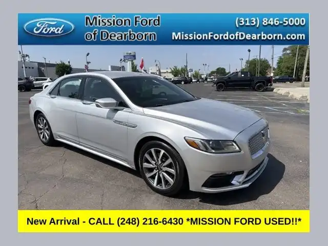 2019 Lincoln Continental FWD's photo