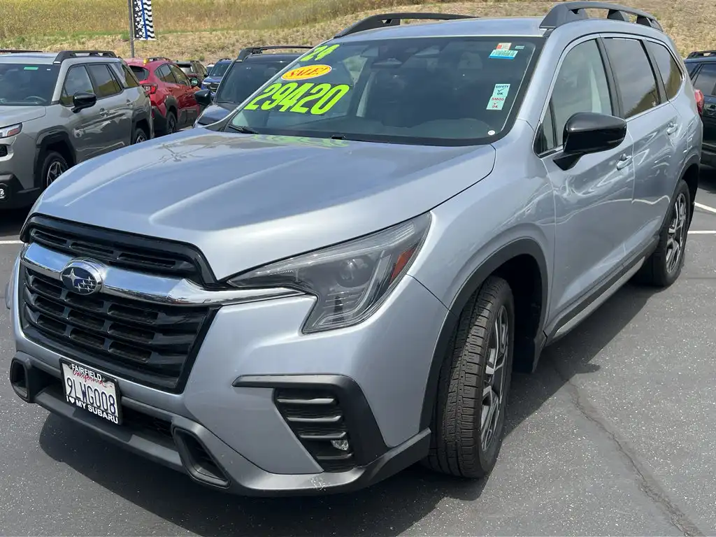 2024 Subaru Ascent Limited 7 Passenger's photo