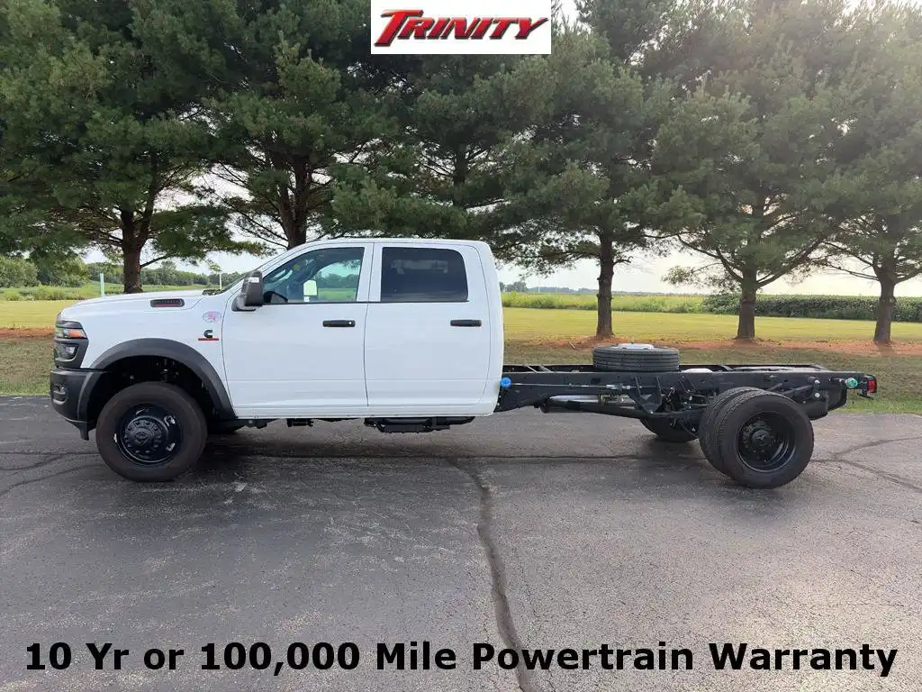2026 RAM 5500 Big Horn 4X4 Crew Cab DRW 197" WB's photo