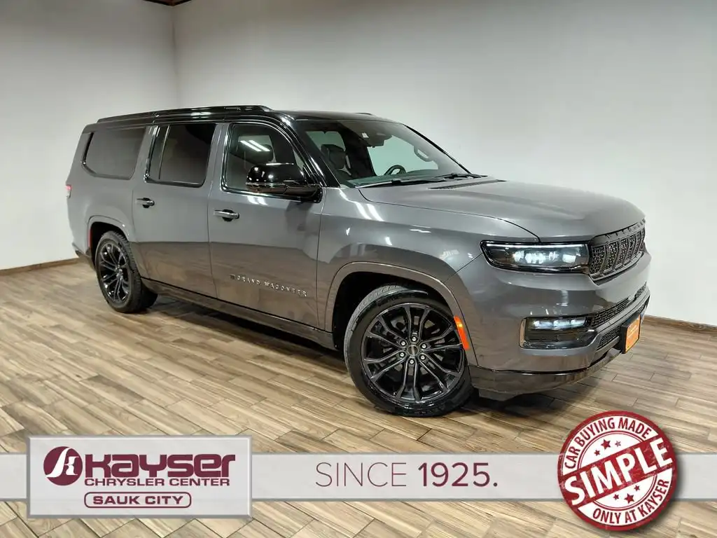 2024 Jeep Grand Wagoneer L Series II Obsidian 4WD's photo