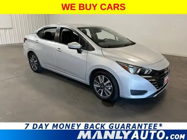 2023 Nissan Versa 1.6 SV CVT's photo