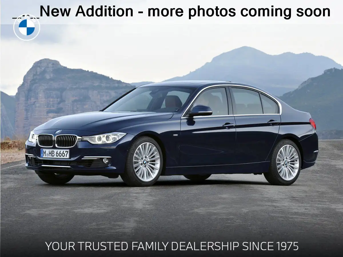 2014 BMW 3 Series 328i xDrive Sedan's photo