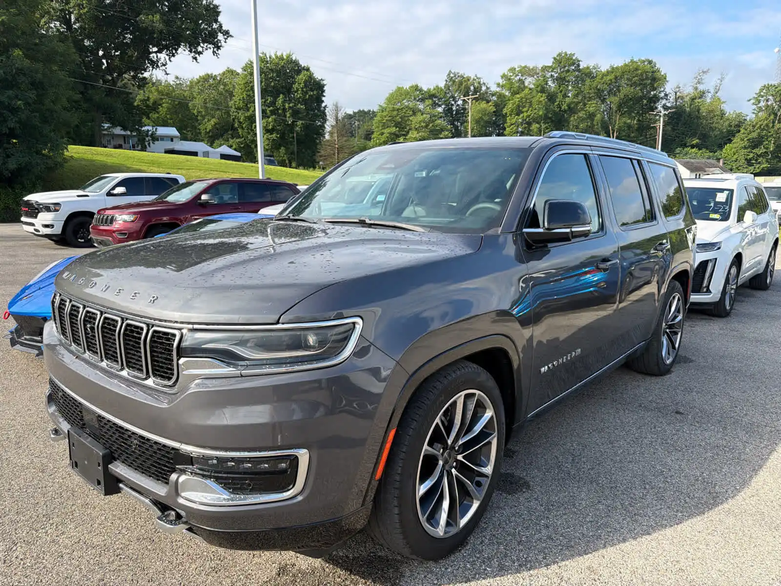 2023 Jeep Wagoneer Series III 4WD's photo