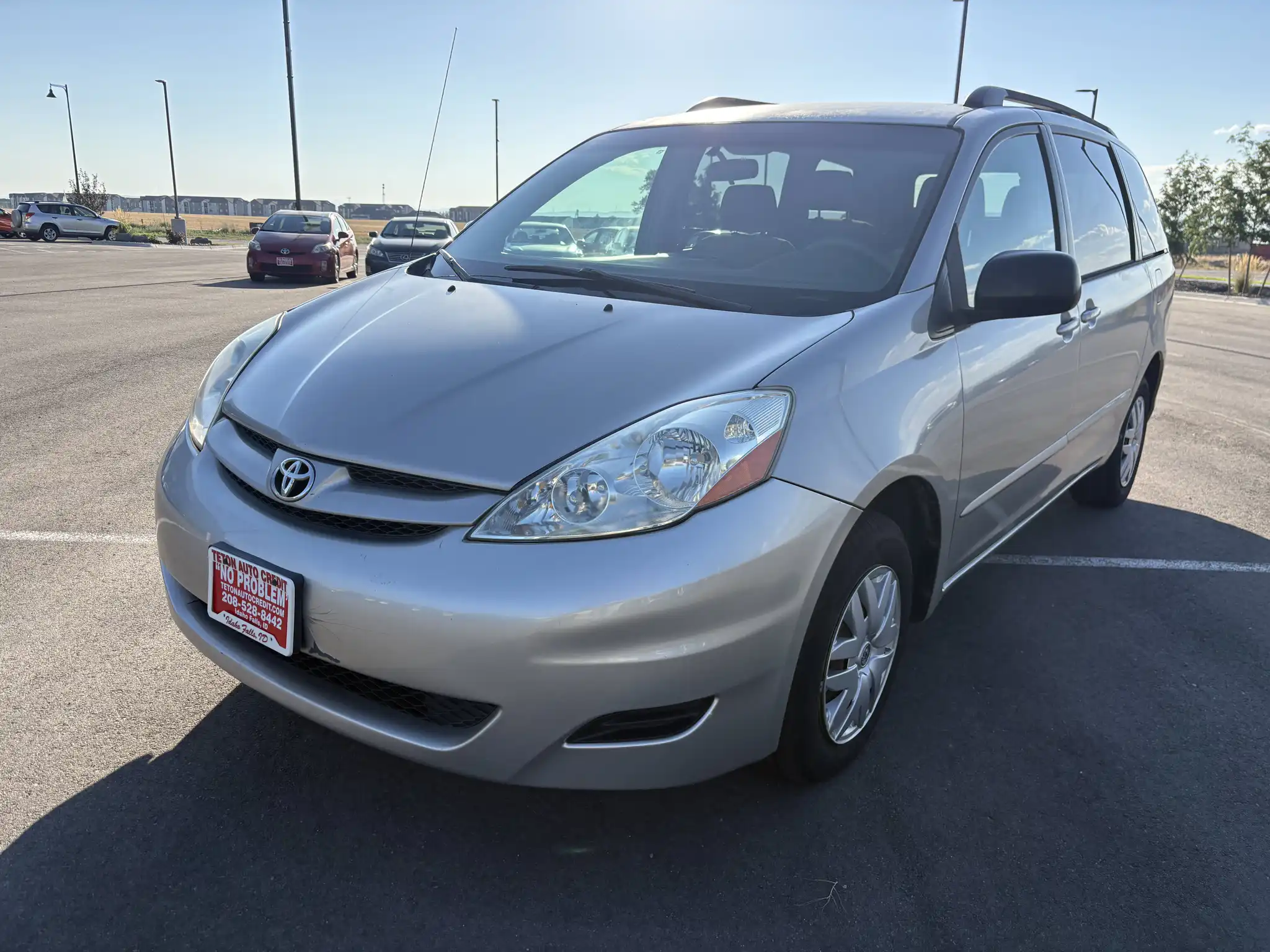 2008 Toyota Sienna LE 8-Passenger's photo